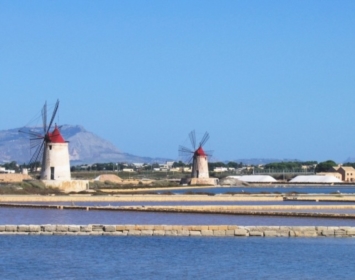 Dalle Saline di Paceco: l'antica raccolta del sale